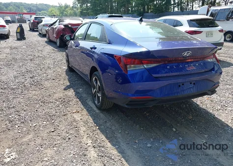 2023 Hyundai Elantra Sel z USA, uszkodzony, nr VIN KMHLS4AG9PU579207